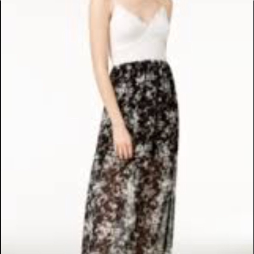 Trixxi Maxi Black and White dress NWT. Macys purchase.